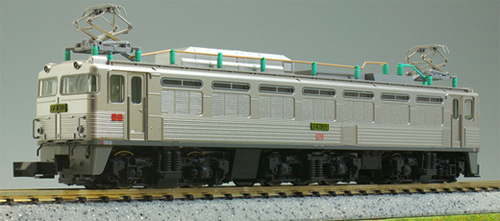 EF81-300