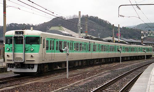 JR113系7700番台(40N体質改善車・小浜線色) | グリーンマックス