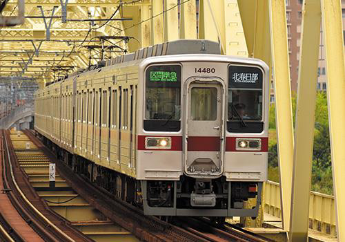 東武10080型タイプ リニューアル車（東武スカイツリーライン 行先点灯