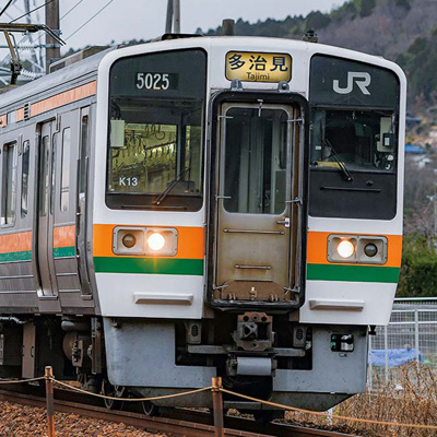 JR211系5000番台（神領車両区K11+K17編成）8両編成セット(動力付き)