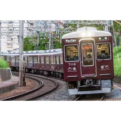 阪急7000系（リニューアル車）8両編成セット2（動力付き）