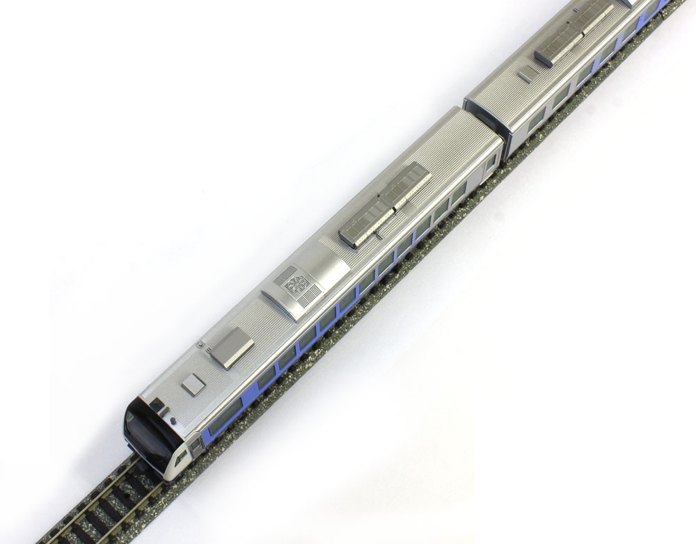 HB-E300系「リゾートしらかみ」(青池編成) 4両セット | KATO