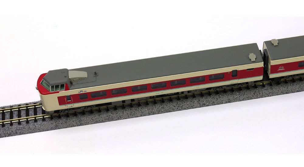 KATO 381系 スーパーやくも 、381系ゆったりやくもグレー台車セット KATO Nゲージ 381系「スーパーやくも」4両セット 鉄道模型 10-1937