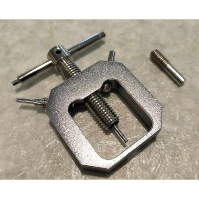 鉄道模型用フライホイール抜き 軸径1.4mm