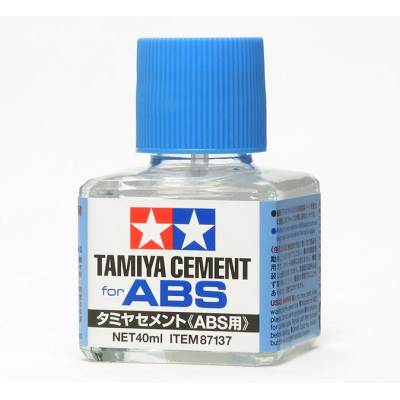 タミヤセメント（ABS用）