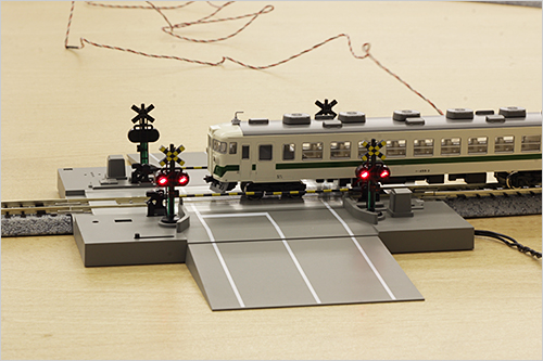 KATO製 自動踏切を設置してみよう | 鉄道模型 通販・Nゲージ