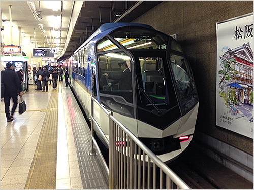 近畿日本鉄道 50000系（しまかぜ）