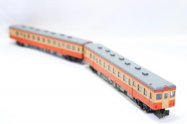 鉄道模型を塗装