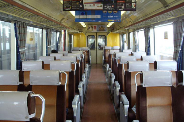 名鉄7000系車内風景